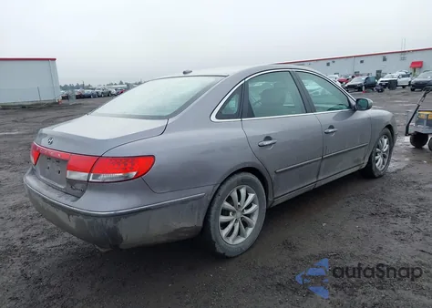 2008 Hyundai Azera Limited z USA, uszkodzony, nr VIN KMHFC46F78A264807